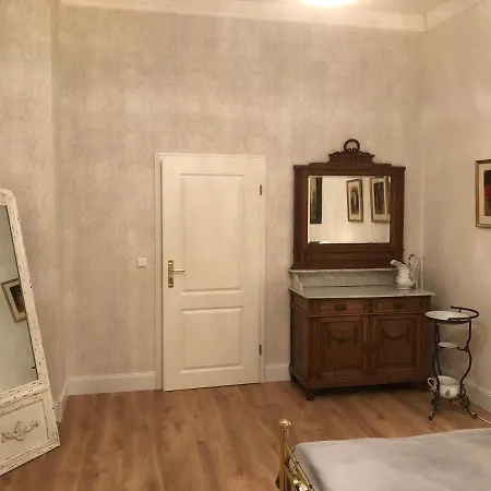 Gutshaus Redentin 公寓 Krusenhagen