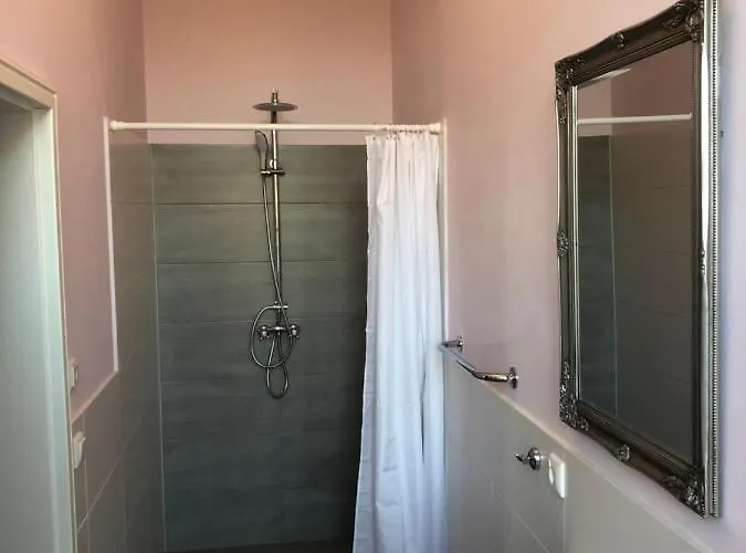 Apartment Gutshaus Redentin Krusenhagen